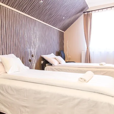 Cantry Etelbar Guest house *