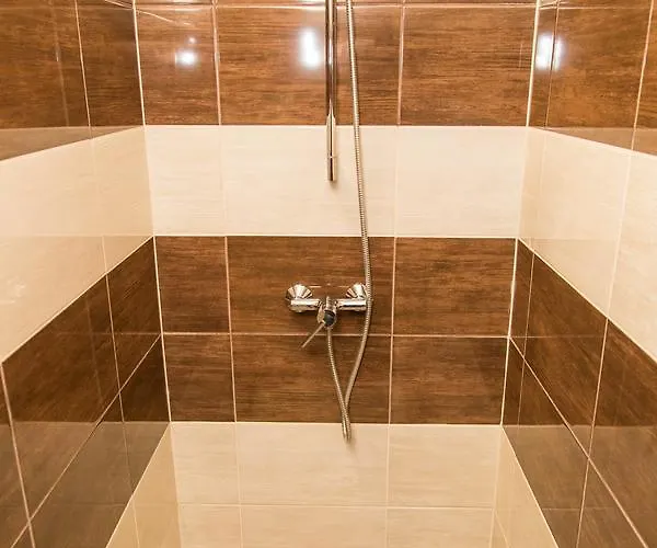 招待所 Cantry Etelbar